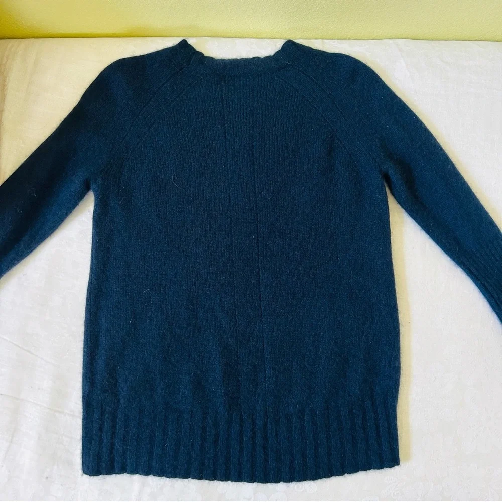 360Cashmere Maikee Navy Cashmere Sweater Small